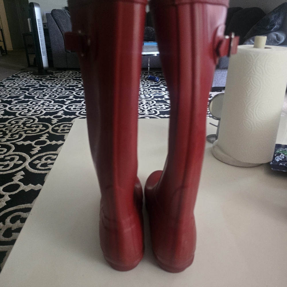 Red Knee-High Hunter Rain Boots